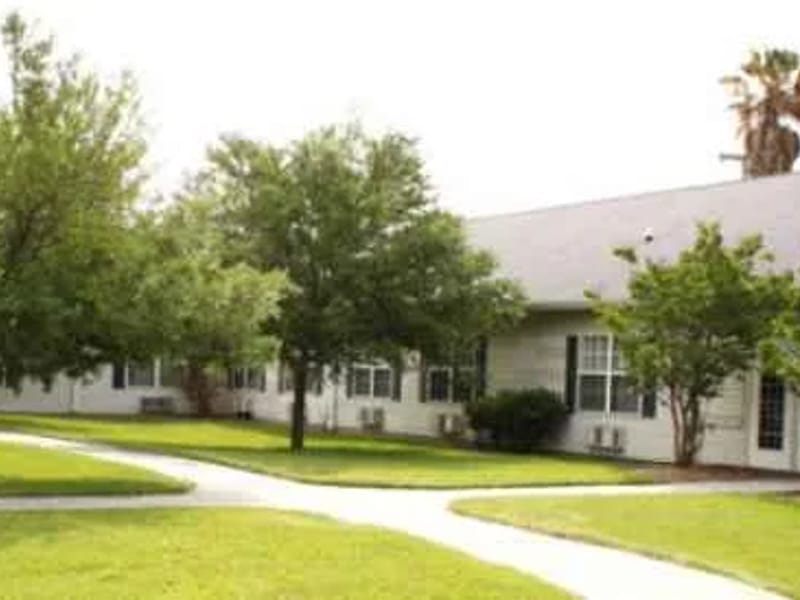Brookdale N Fredericksburg Road — Assisted Living, San Antonio, TX · photo 1