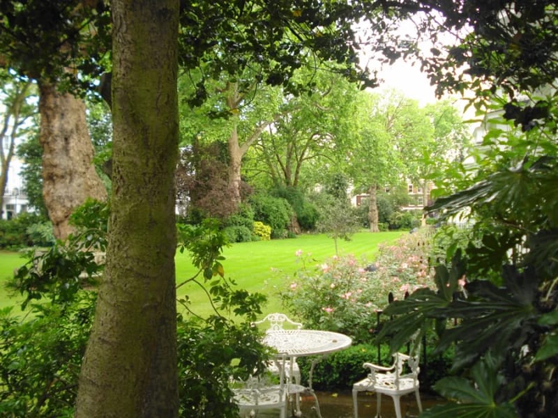 Cranleigh Gardens - Nursing Home in Sutton, England photo 2