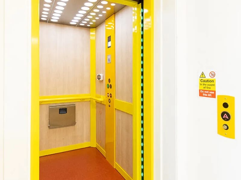 Israel Sieff Court in Manchester, England photo 3