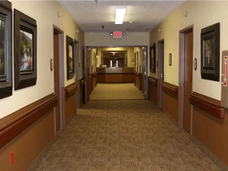 Crowley Ridge Care Center - Nursing Home in Dexter, MO photo 3