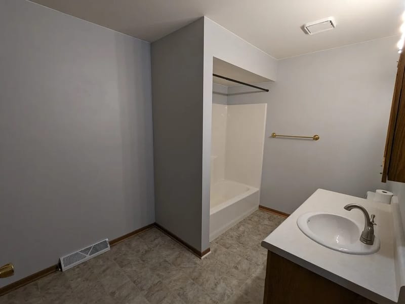 Brotoloc Morgan Heights - Assisted Living in West Allis, WI photo 3