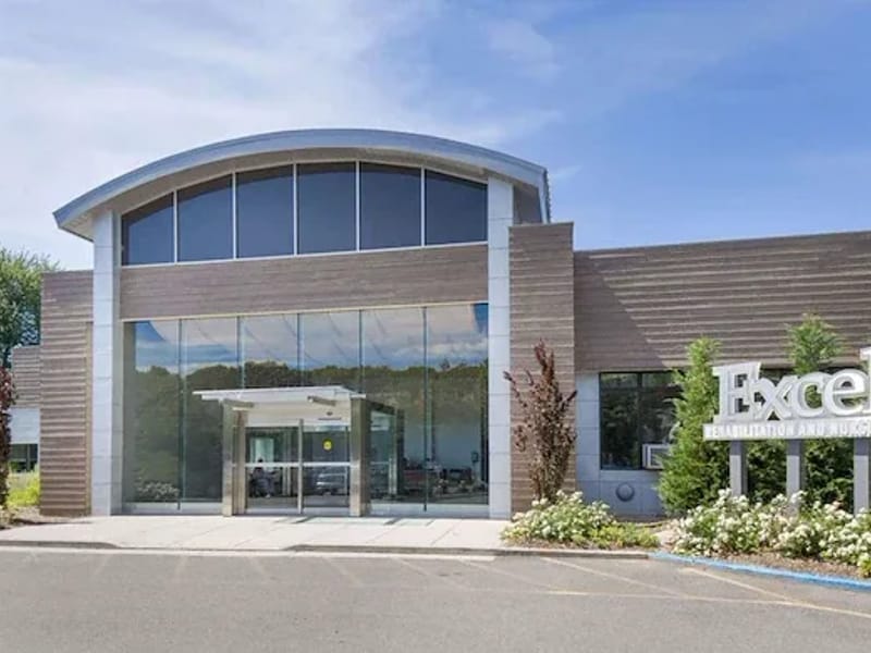 White Oaks Rehabilitation and Nursing Center - Nursing Home in Woodbury, NY photo 1
