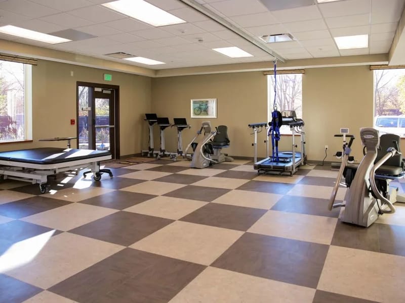 Shawnee Post Acute Rehabilitation Center - Assisted Living in Overland Park, KS photo 3