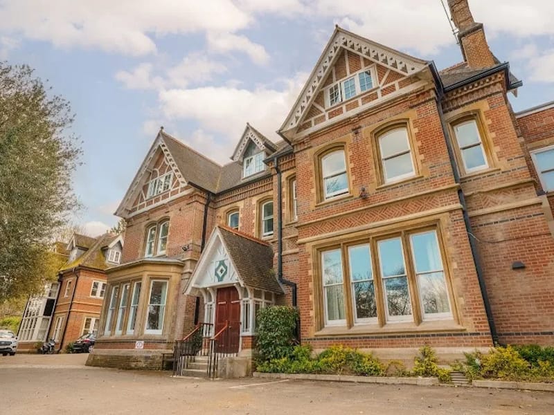 St Cross Grange Care Home - Nursing Home in Winchester, England photo 1