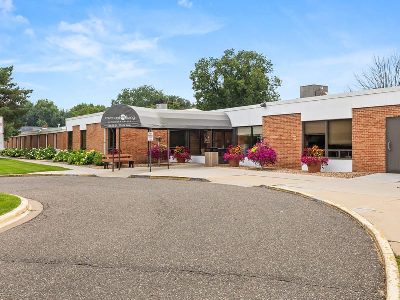 Covenant Lvg Of Gv Asst Lvg - Assisted Living in Robbinsdale, MN photo 2
