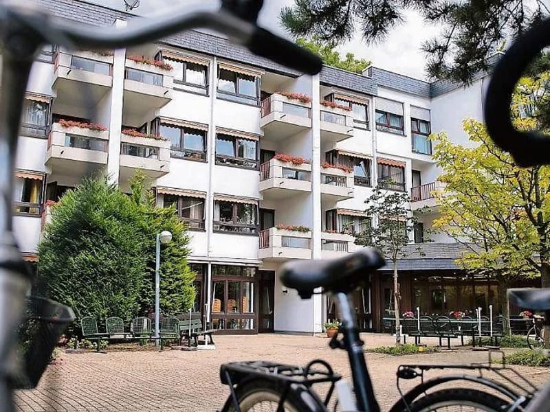 Altenheim St. Albertus II - Pflegeheim in Leverkusen, Nordrhein-Westfalen photo 2