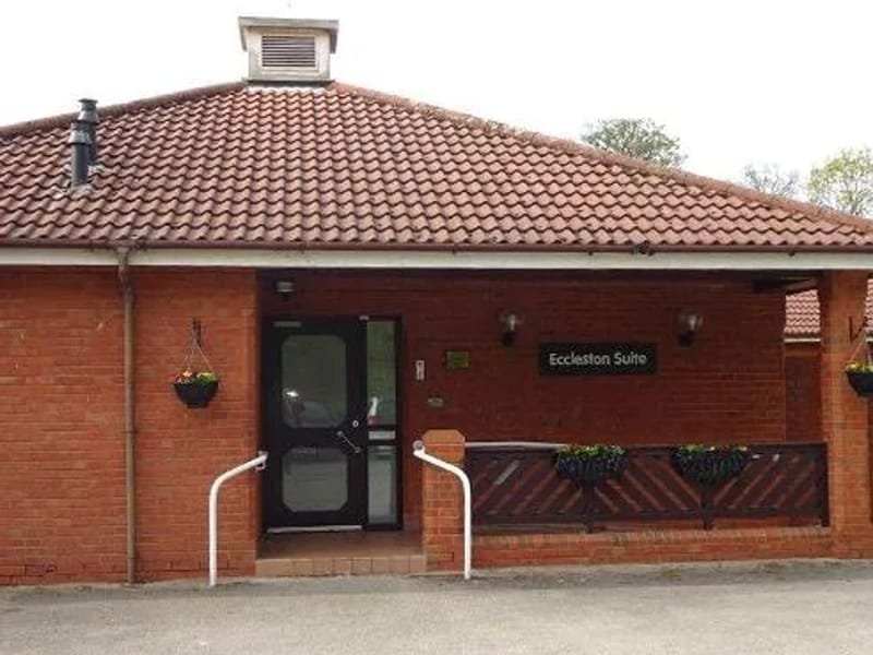 Broadoak Manor Care Home - Nursing Home in St Helens, England photo 2