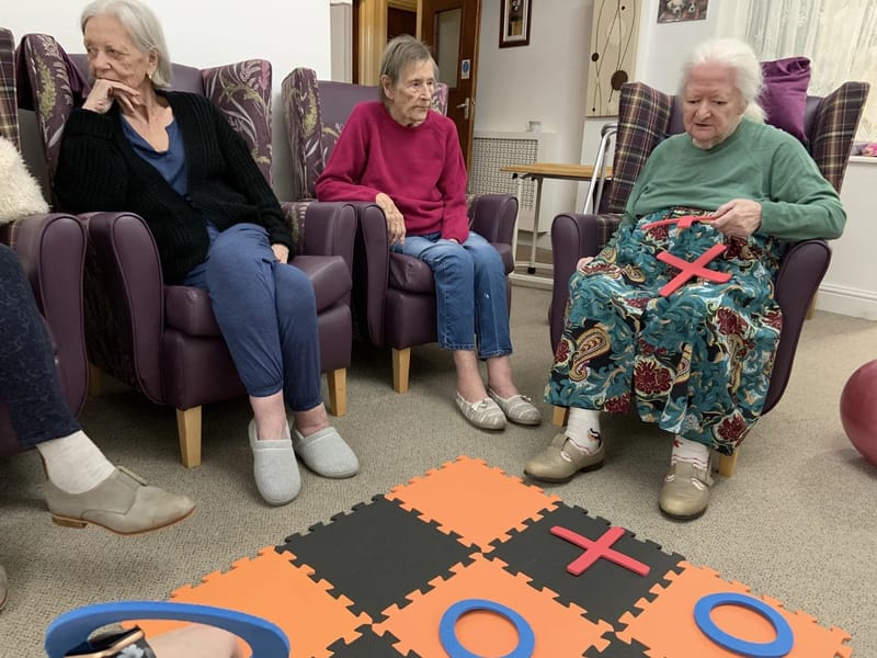 La Luz Residential Home - Assisted Living in Tadworth, England photo 4
