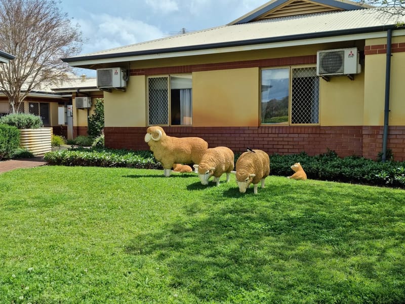 Acacia Living Group Meadow Springs Aged Care Facility - Nursing Home in Meadow Springs, WA photo 3