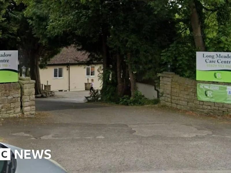 Long Meadow - Assisted Living in Matlock, England photo 2
