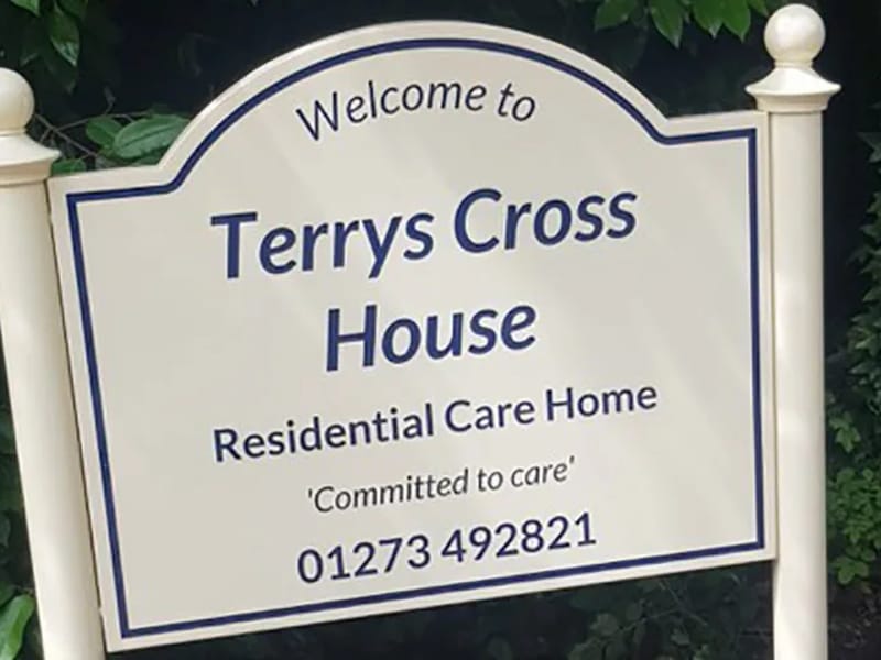 Terrys Cross House - Assisted Living in Henfield, England photo 1