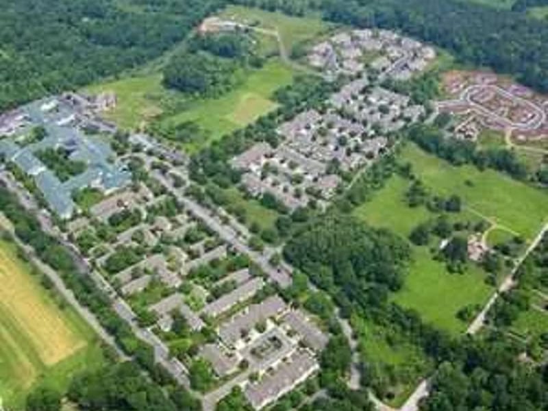 Health Care Center at White Horse Village, the - Nursing Home in Newtown Square, PA photo 3