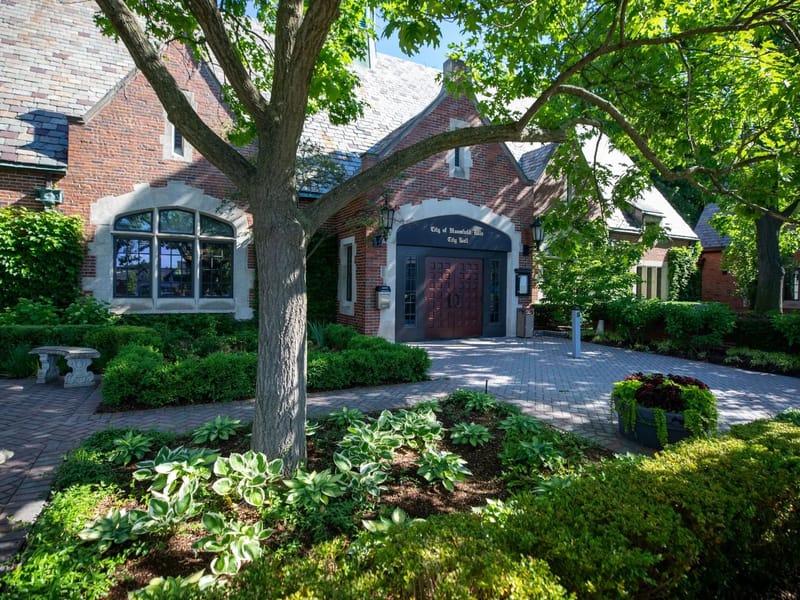 A&A Of Bloomfield Hills - Assisted Living in Bloomfield Hills, MI photo 2
