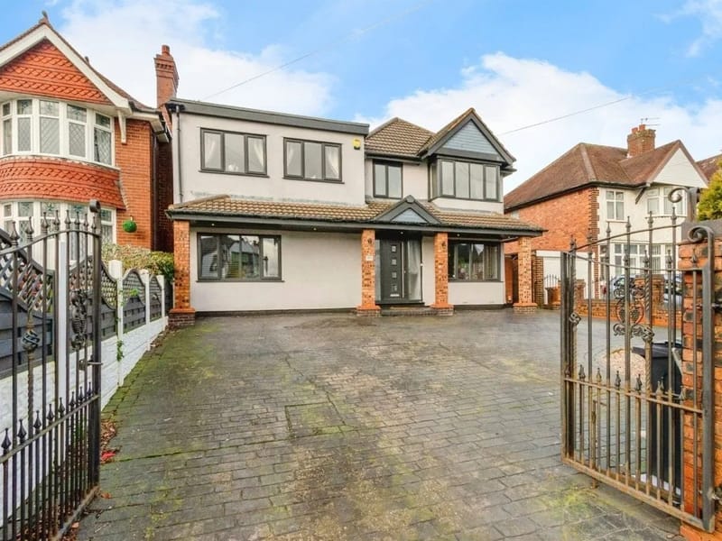 Lonsdale Midlands Limited - 164 Walker Road in Walsall, England photo 3