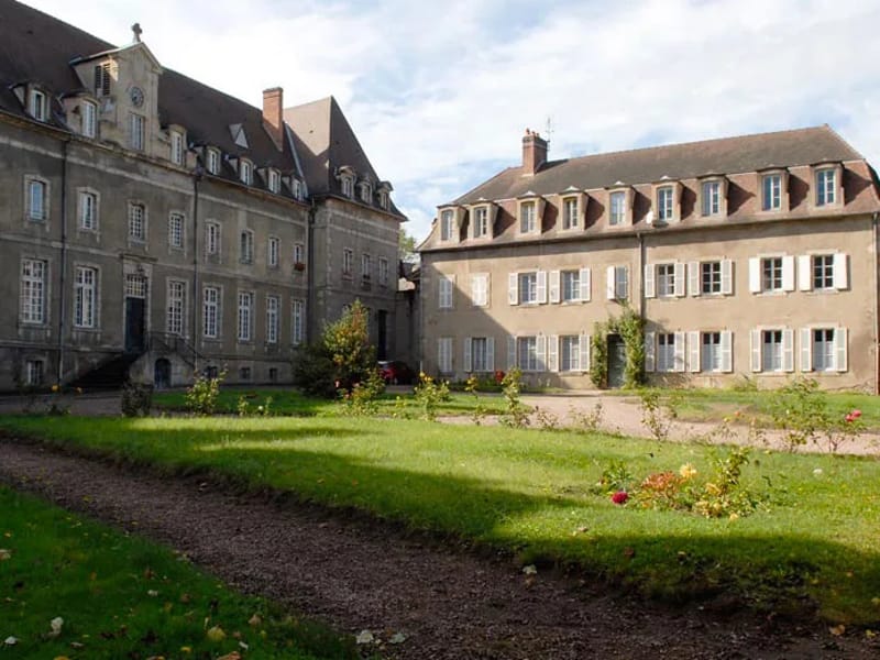 RãSidence Sainte Anne - EHPAD in AUTUN, Bourgogne-Franche-Comté photo 2