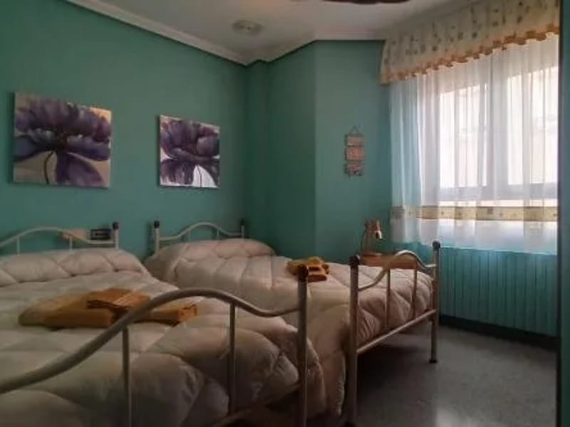 Residencia geriátrica Yayo Toni - Hogar de Ancianos in Pallejà, Cataluña photo 3