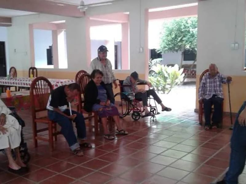 ASILO DE ANCIANOS BIENAVENTURADOS LOS POBRES - Hogar de Ancianos in Apatzingán, Michoacán photo 1