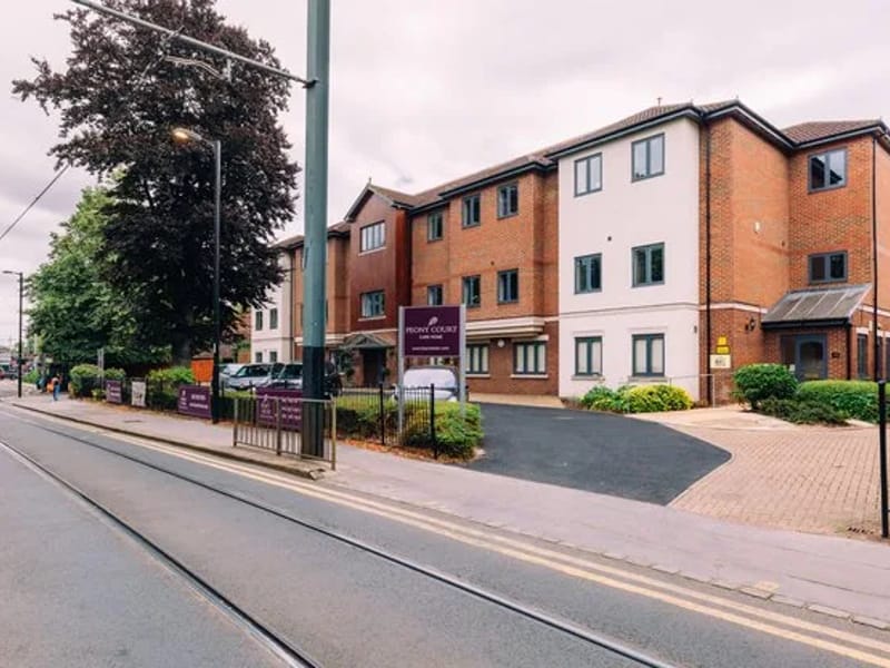 Peony Court - Nursing Home in Croydon, England photo 1