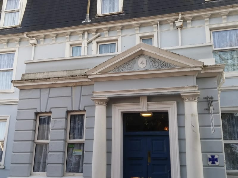 Drake Nursing Home - Nursing Home in Plymouth, England photo 3