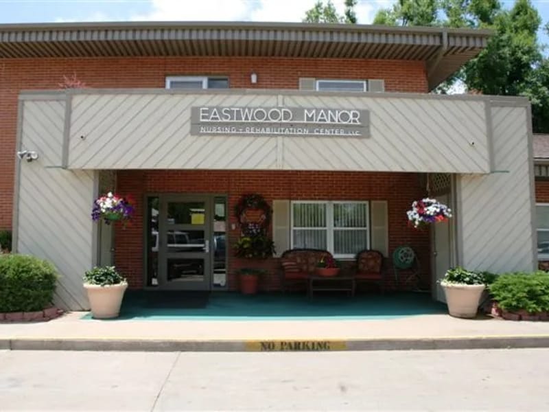 Eastwood Manor — Nursing Home, Commerce, OK · photo 3