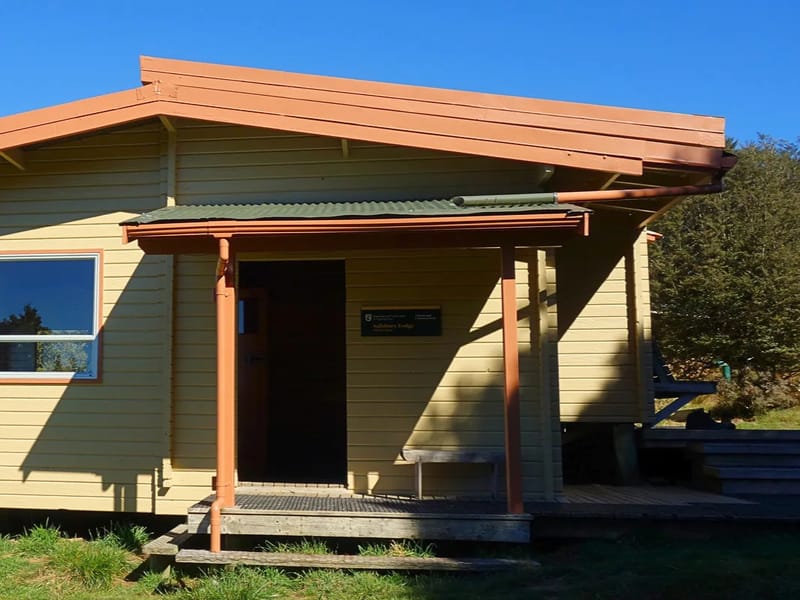 Stratford Lodge in Salisbury, England photo 1
