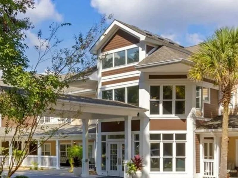 Benton House Of West Ashley - Assisted Living in Charleston, SC photo 3