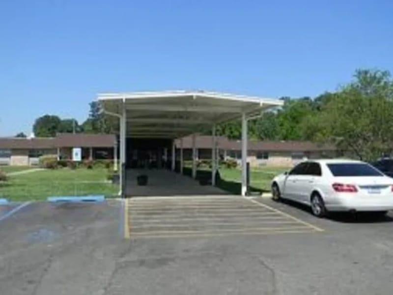 Arabella Health and Wellness of Selma - Nursing Home in Selma, AL photo 1