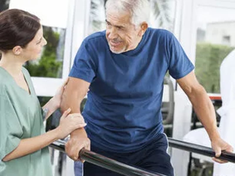 Farmington Wellness & Rehabilitation - Nursing Home in Farmington, NM photo 3