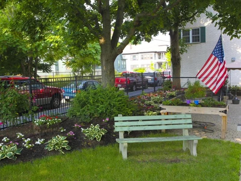 Elmwood Nursing and Rehabilitation Center - Nursing Home in Providence, RI photo 3