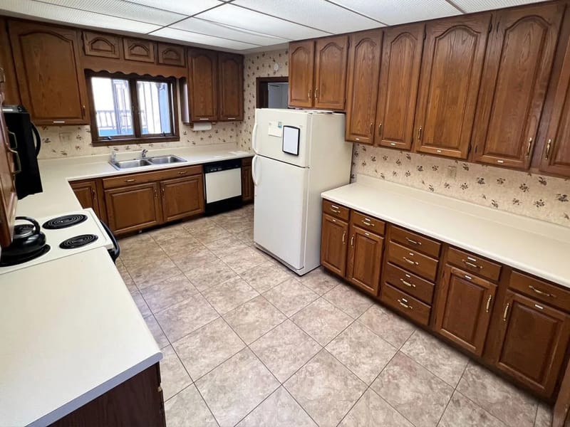 The Waters of Roan Highlands,llc - Nursing Home in Roan Mountain, TN photo 6