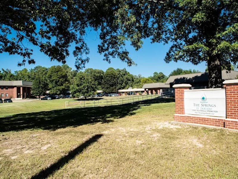 The Springs of El Dorado - Nursing Home in El Dorado, AR photo 3