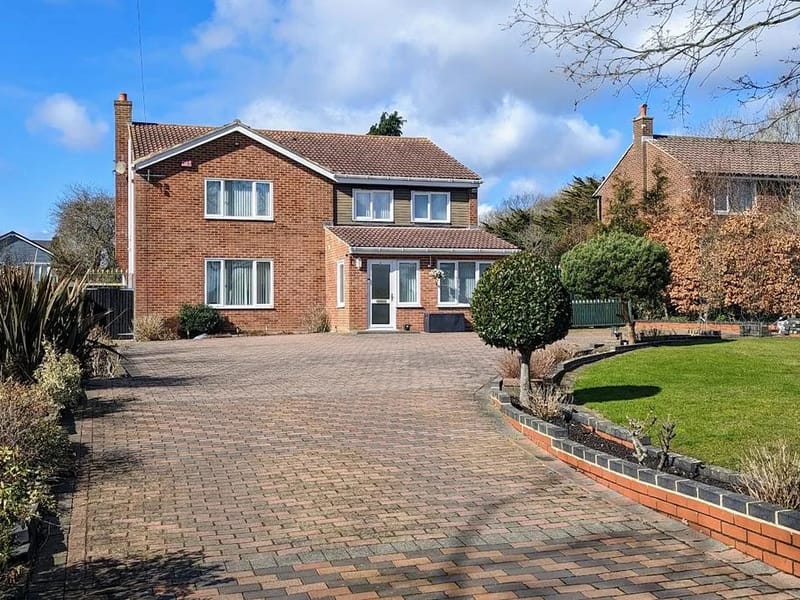 66 Park Lane - Hospital in Fareham, England photo 1