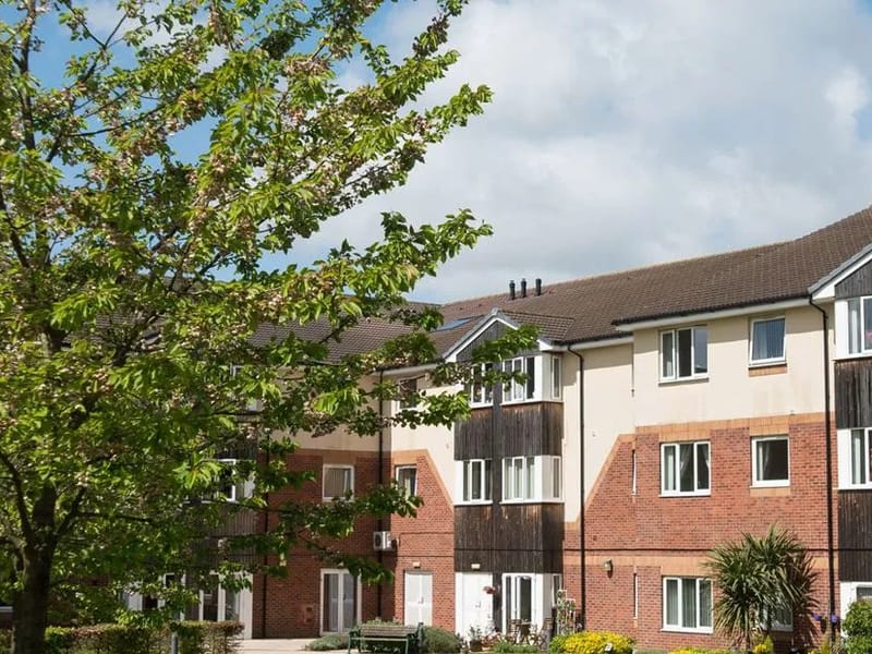 Housing 21 - Mattesley Court - Assisted Living in Walsall, England photo 2