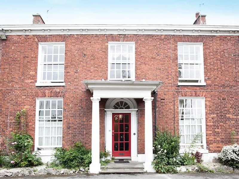 The Laurels Care Home - Nursing Home in Attleborough, England photo 3