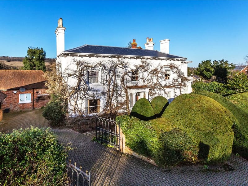 Westcott House Nursing Home - Nursing Home in Dorking, England photo 3