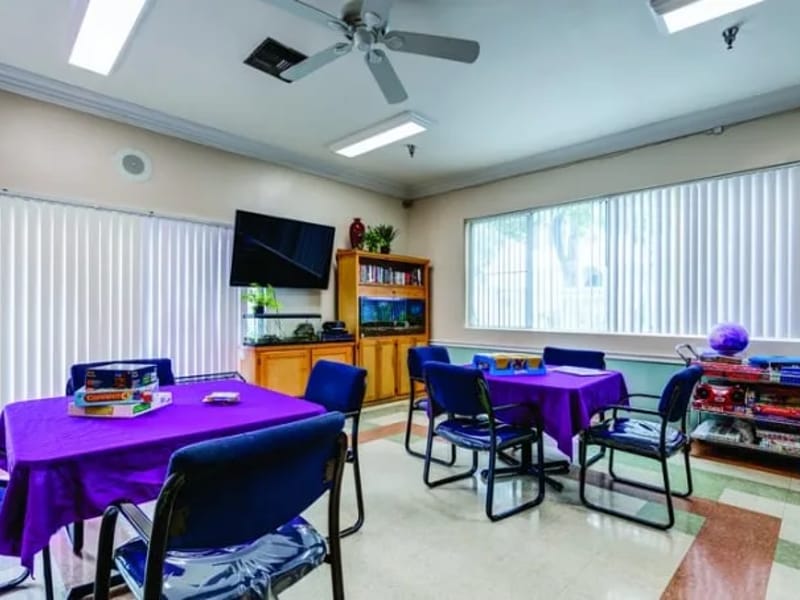 Angels Nursing Health Center - Nursing Home in Los Angeles, CA photo 3