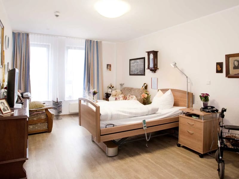 AZURIT Gruppe - AZURIT Pflegezentrum Augustfehn in Apen, Niedersachsen photo 3