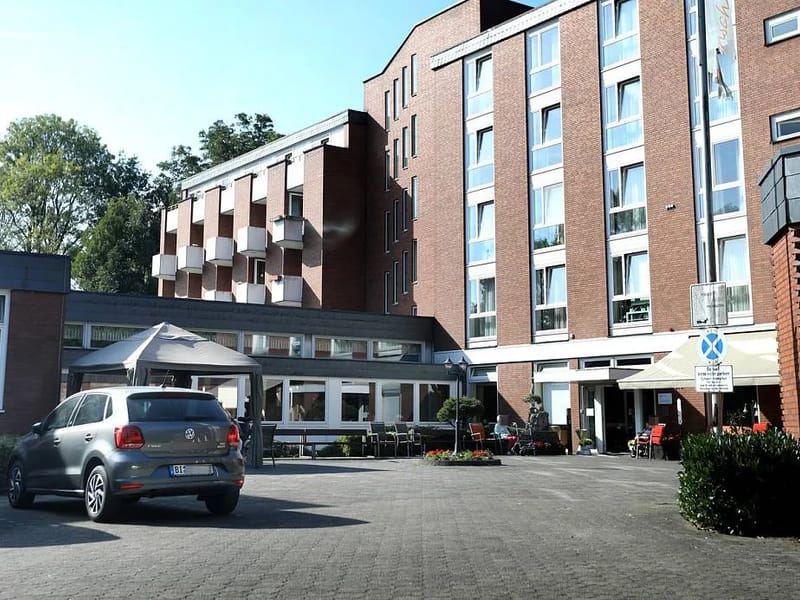 Altenzentrum Leithenhof Bielefeld - Pflegeheim in Bielefeld, Nordrhein-Westfalen photo 2