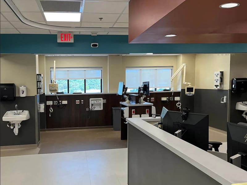 Ara - Crystal Lake Dialysis Center - Dialysis in Crystal Lak, IL photo 3