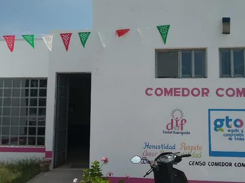 CENTRO DE DESARROLLO GERONTOLOGICO HUANIMARO - Hogar de Ancianos in Huanímaro, Guanajuato photo 2