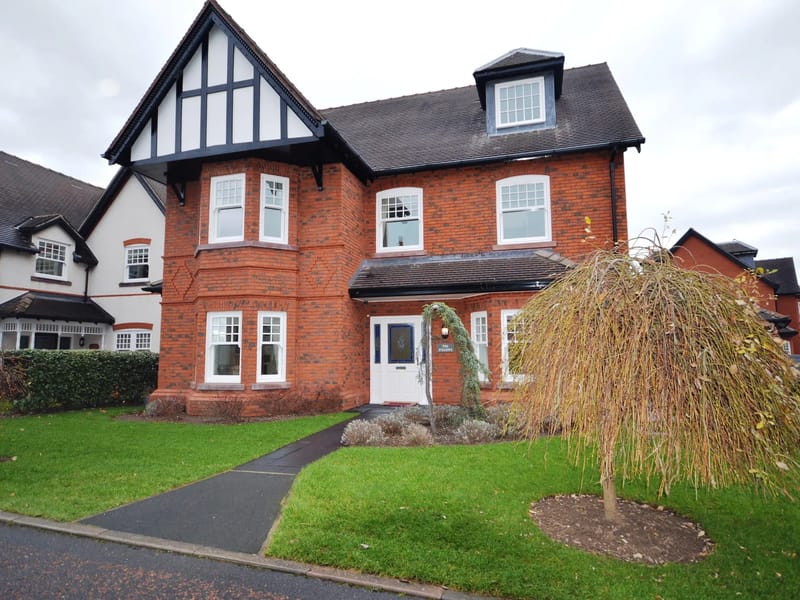 The Willows in Wirral, England photo 2