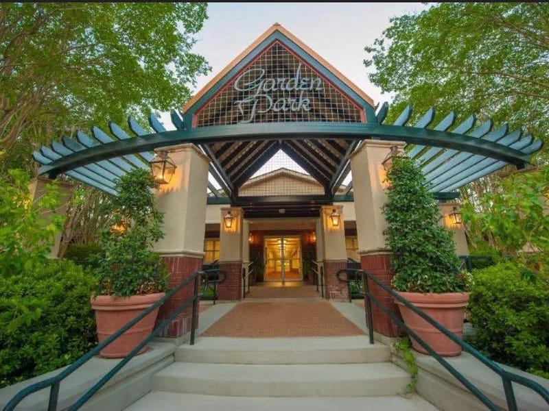 Garden Park Nursing & Rehab Ctr, LLC - Nursing Home in Shreveport, LA photo 2