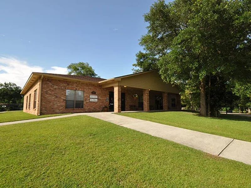 Memorial Woodland Village Nursing Center - Assisted Living in Diamondhead, MS photo 2
