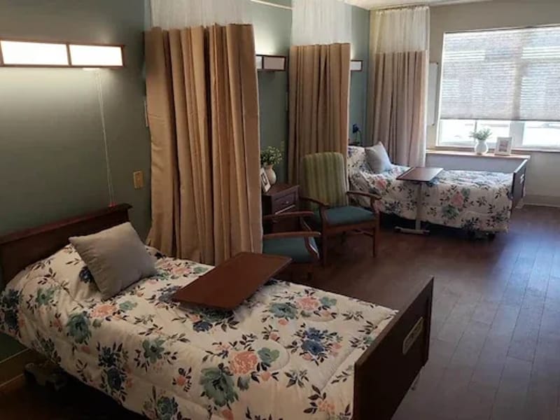 Seneca Trail Healthcare Center - Nursing Home in Lewisburg, WV photo 2