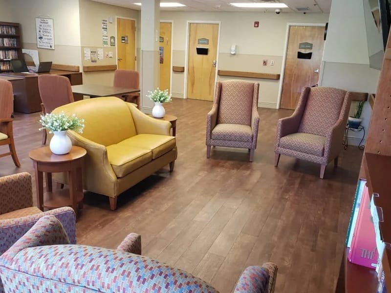Seneca Trail Healthcare Center - Nursing Home in Lewisburg, WV photo 3