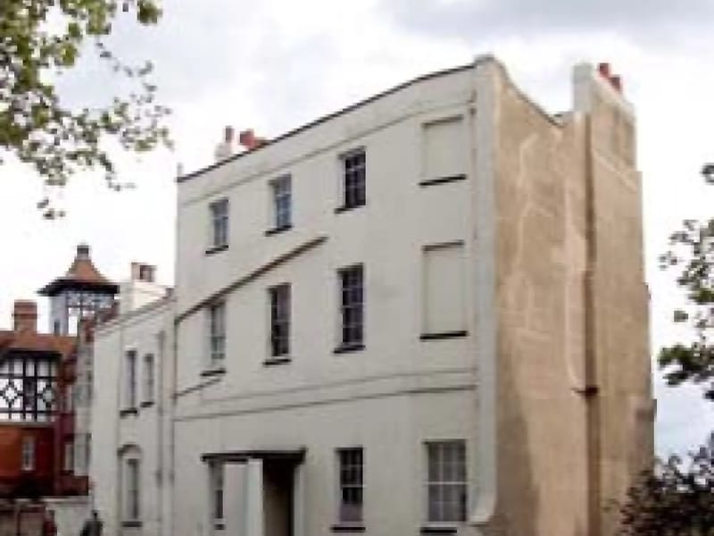 Brinsworth House - Nursing Home in Twickenham, England photo 3