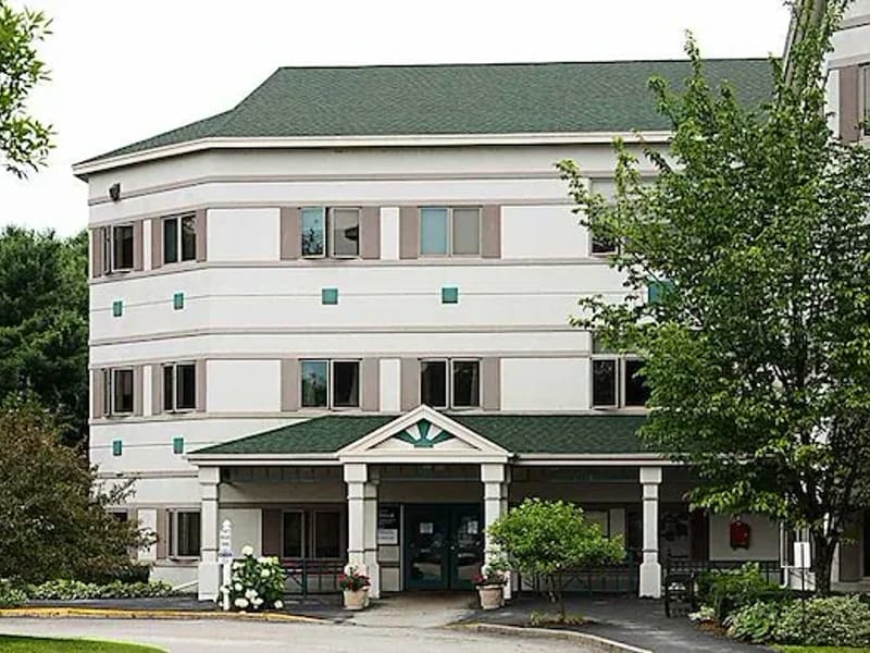 Pine Point Center - Nursing Home in Scarborough, ME photo 2