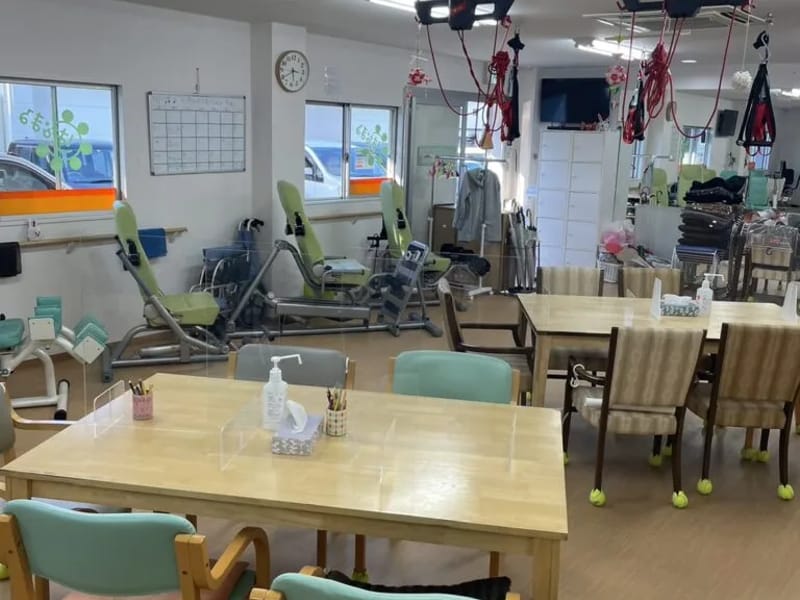はなまるデイサービス寝屋川 - デイサービス in 寝屋川市, 大阪府 photo 2