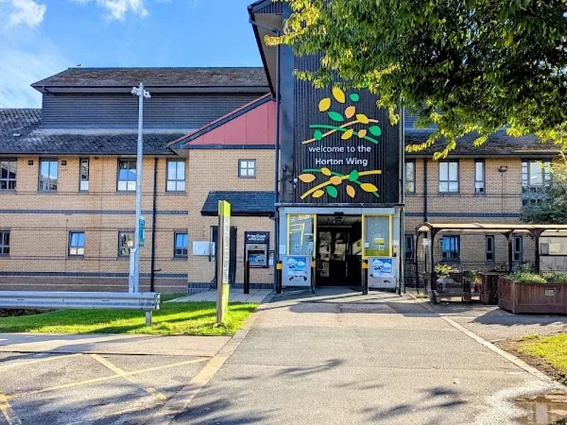 St Luke's Hospital - Hospital in Bradford, England photo 2