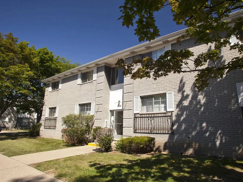 Abbot Manor - Assisted Living in Redford, MI photo 2